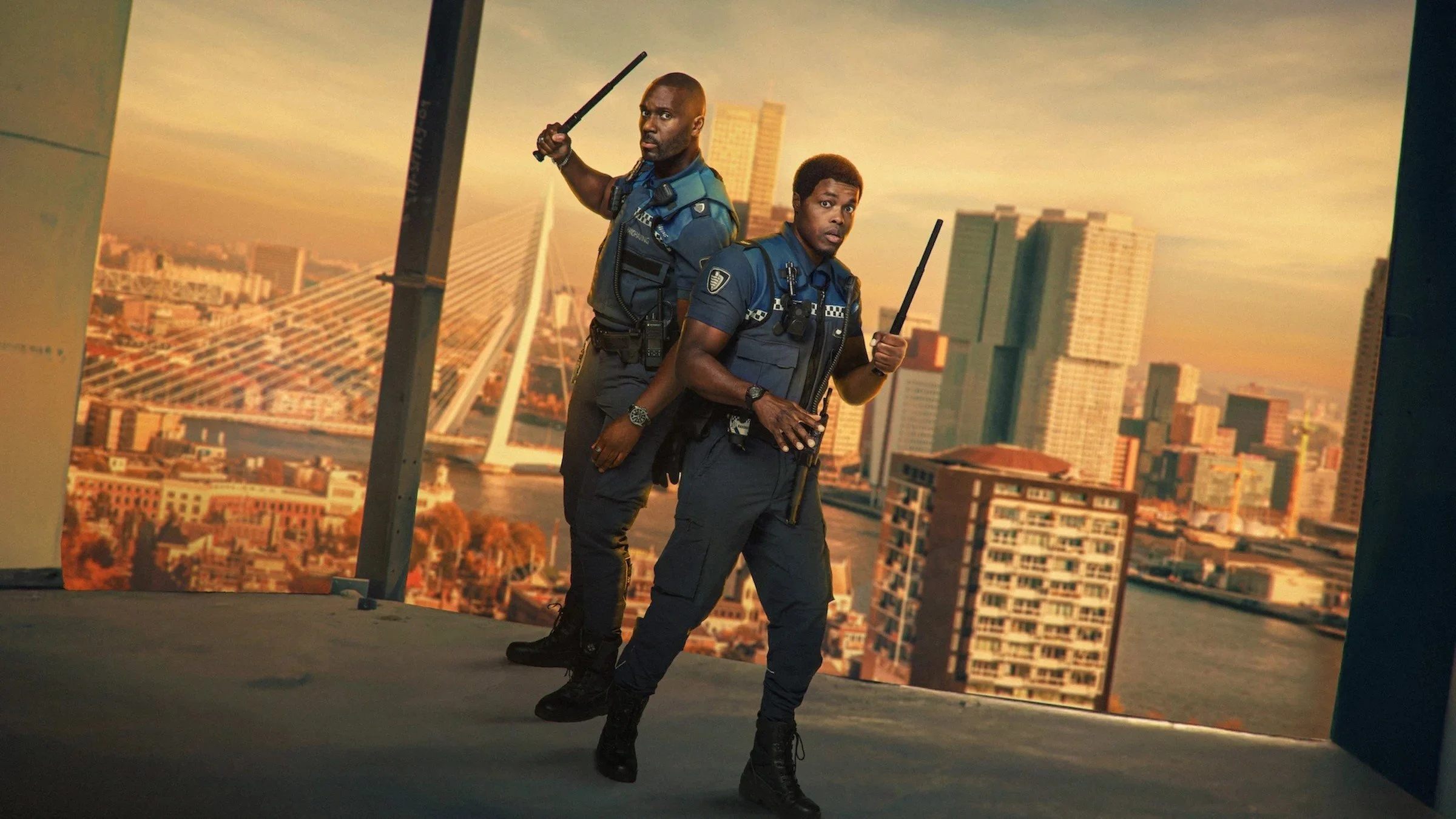 Bad Boas: Bộ Đôi Phá Án - Almost Cops
